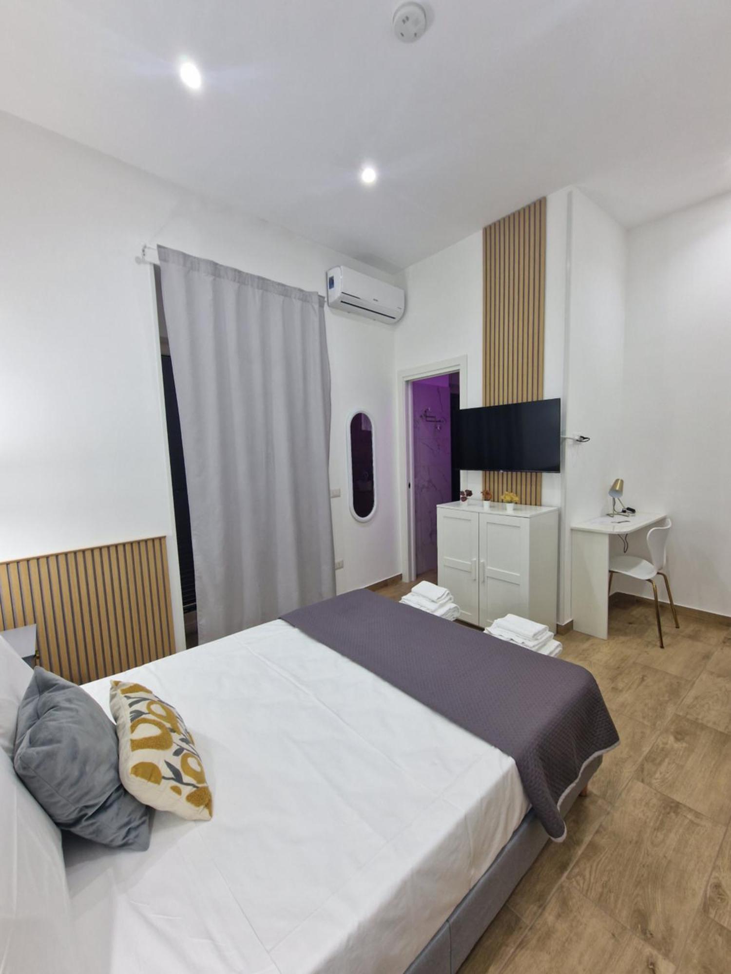 Ventre Luxury Rooms Napoli Bagian luar foto